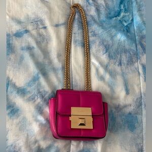 Fuchsia Color crossbody bag